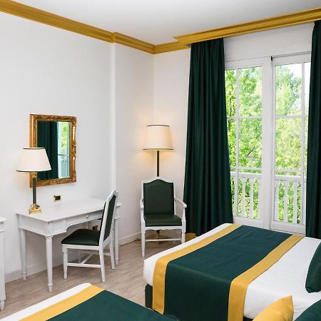 Gardaland Hotel Castelnuovo del Garda Esterno foto